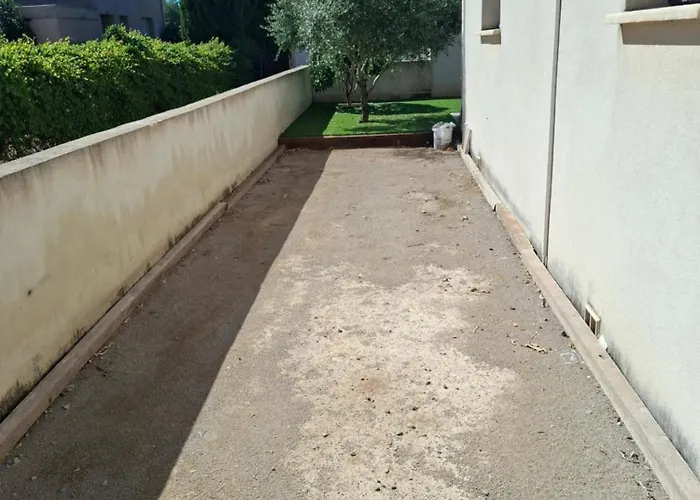 Charmante Maison Au Coeur De Avec Piscine * Valergues